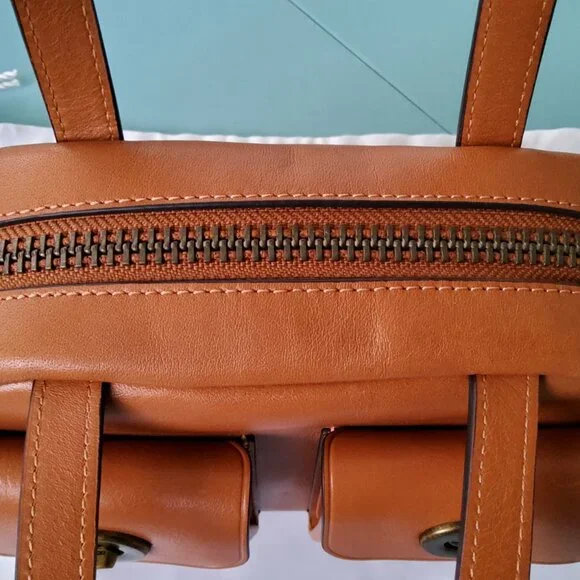 Like New Coach Twin Turnlock 20 in Toffee CCC55 - Picture 8 of 9